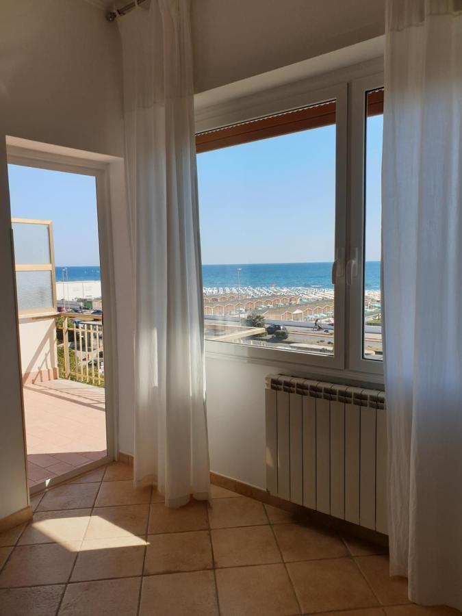 Il Mare Di Roma Apartment Лідо-ді-Остія Екстер'єр фото